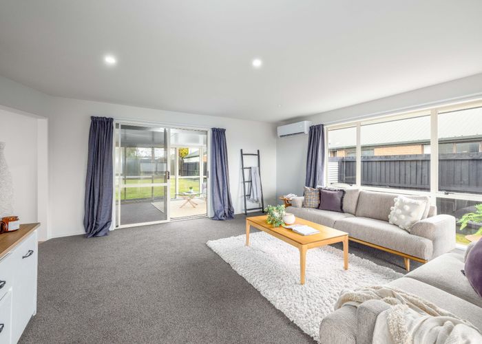  at 33 Surfers Place, North New Brighton, Christchurch