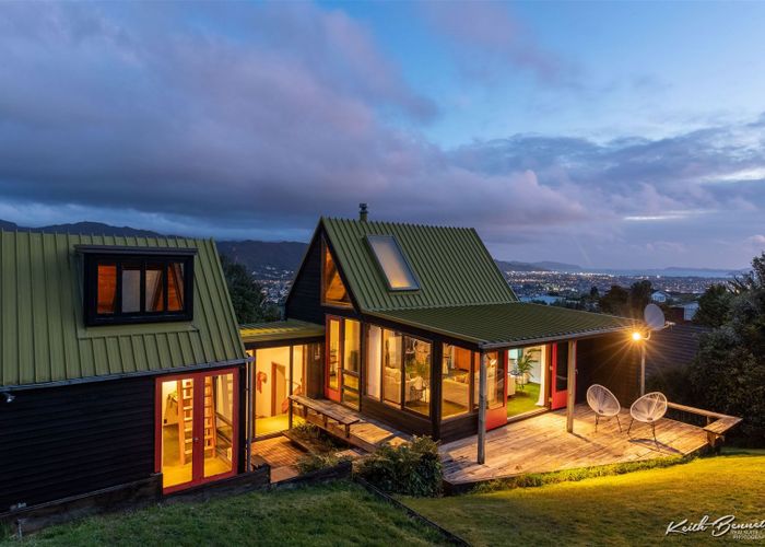  at 30 Sunshine Crescent, Kelson, Lower Hutt