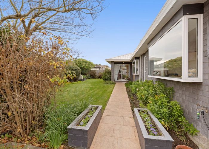  at 3 Pyatt Place, Redwood, Christchurch City, Canterbury