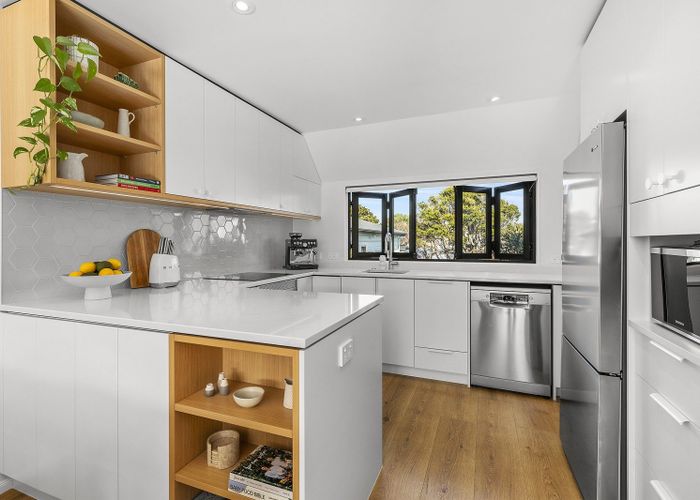  at 2/38A Roxburgh Street, Mount Victoria, Wellington, Wellington