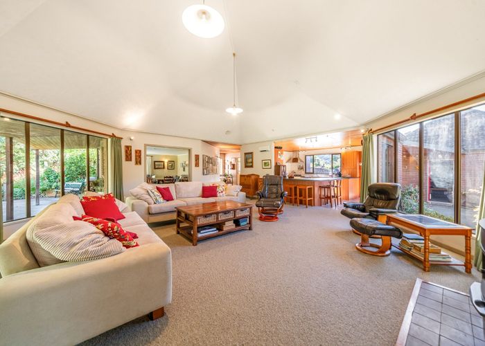 at 119 Paekakariki Hill Road, Pauatahanui, Porirua, Wellington