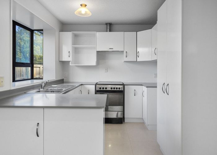  at 2/26 Brynley Street, Hornby, Christchurch