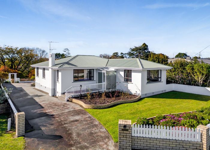 at 10 Hurdon Street, Hurdon, New Plymouth