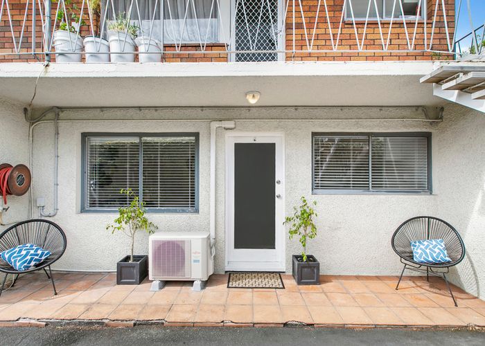  at 5/654 Mount Eden Road, Mount Eden, Auckland