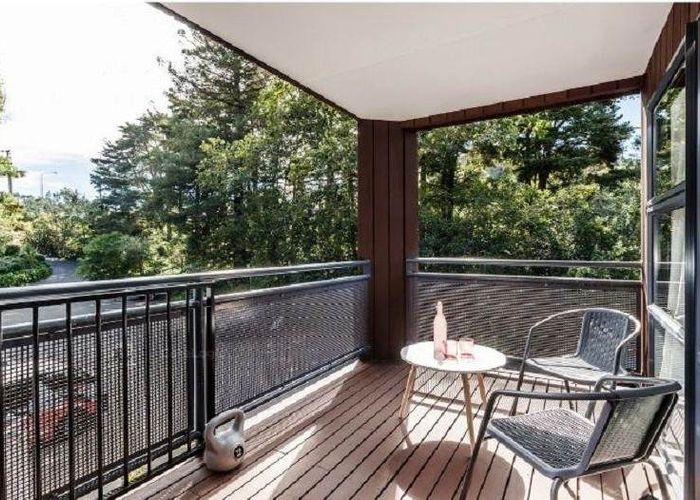  at 13/3 The Avenue, Albany, North Shore City, Auckland
