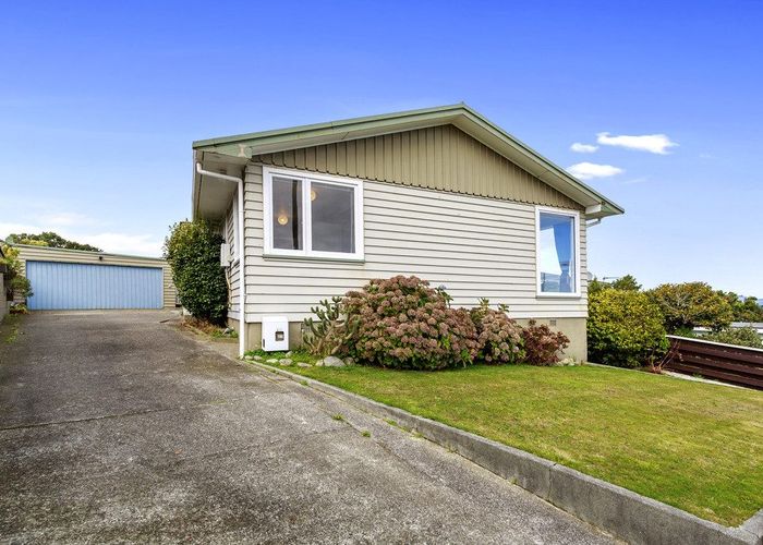  at 252 Dowse Drive, Maungaraki, Lower Hutt