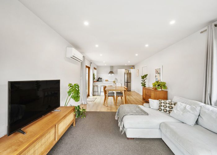  at 58 Bell Street, Tawa, Wellington