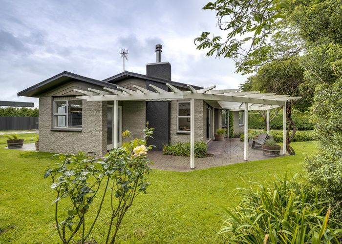  at 106 Raupare Road, Twyford, Hastings