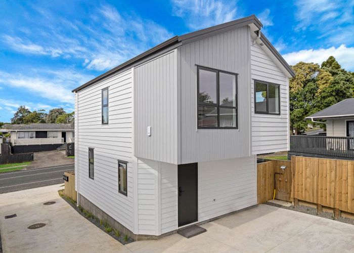 at 42A Burbank Avenue, Manurewa, Manukau City, Auckland