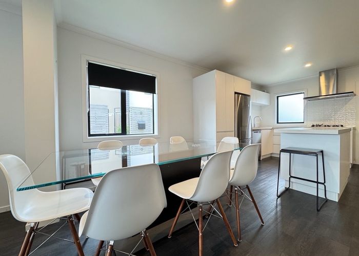  at 23/9 Surrey Street , Tawa, Wellington, Wellington
