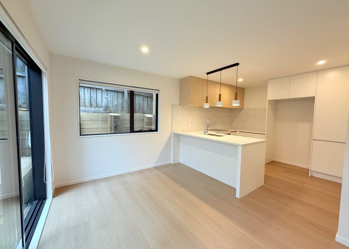  at 14D Clairville cres, Wai O Taiki Bay, Auckland City, Auckland