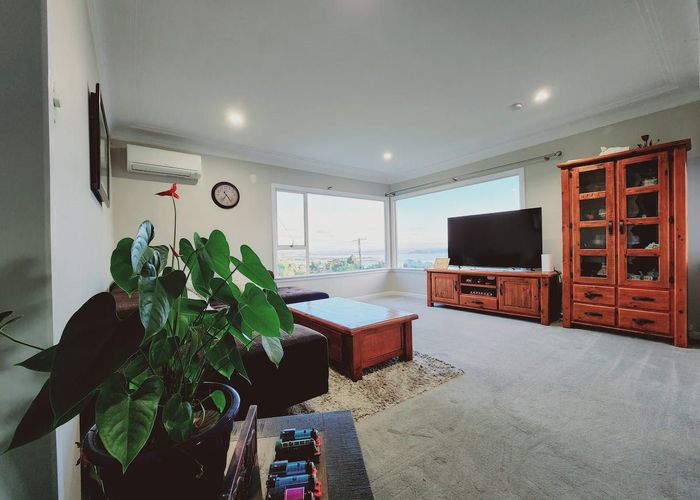  at 3 Aldersgate Road, Hillsborough, Auckland