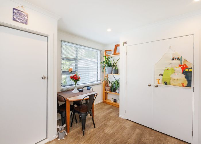  at 12 Somerset Crescent, Highbury, Palmerston North, Manawatu / Whanganui