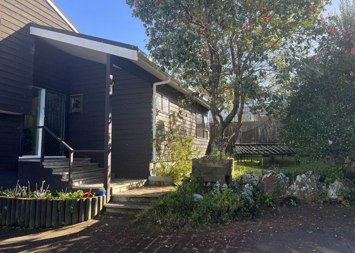  at 26a East coast road, Milford, North Shore City, Auckland