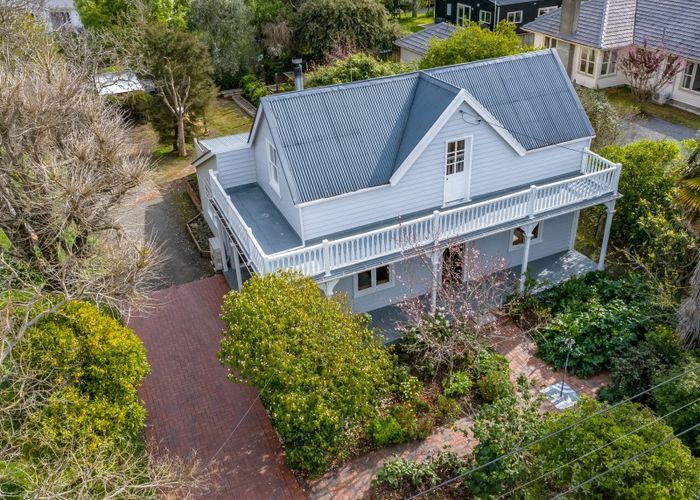 Free property data for 54 Dublin Street, Martinborough homes.co.nz