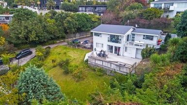  at 90 Matipo Road, Mairangi Bay, Auckland