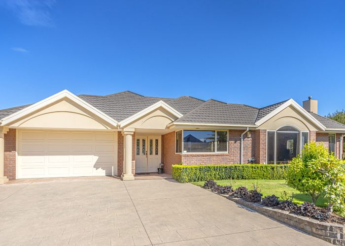 at 10 Dinglebay Place, Casebrook, Christchurch City, Canterbury