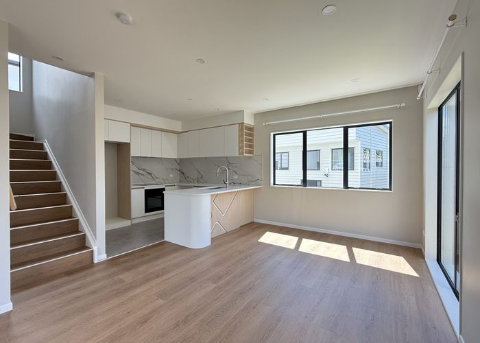  at 25 Withers Road, Glen Eden, Auckland