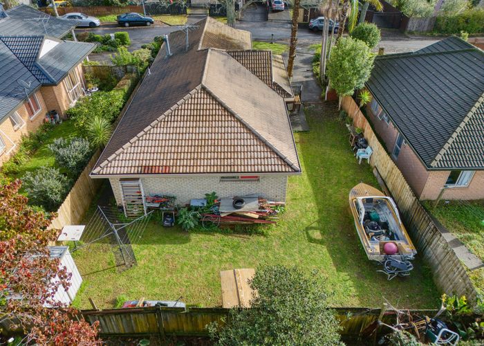  at 13 Clover Drive, Henderson, Auckland