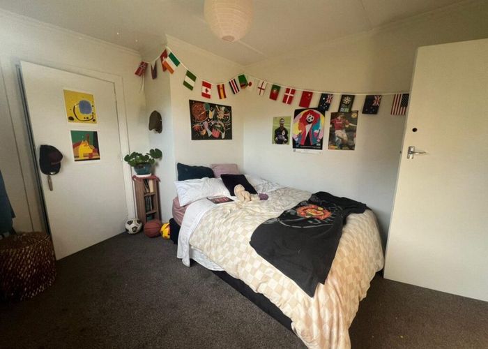  at 16 Longworth Street, North East Valley, Dunedin, Otago