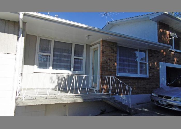  at 4/26 Rangatira Road, Birkenhead, Auckland