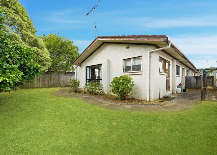  at 5/23 Aranui Road, Mount Wellington, Auckland City, Auckland