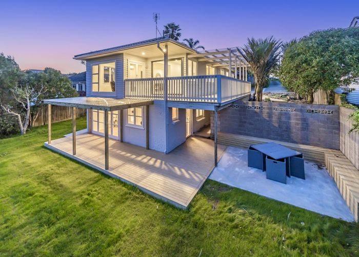  at 255 Glenfield Road, Hillcrest, North Shore City, Auckland