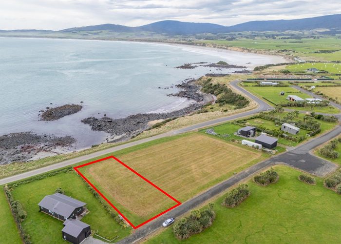  at 32 Tamatea Street, Orepuki, Southland, Southland