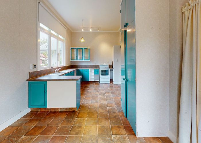  at 28 Peakes Road, Saint Johns Hill, Whanganui