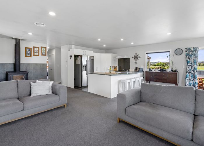  at 11 Johnsons Road, Parkvale