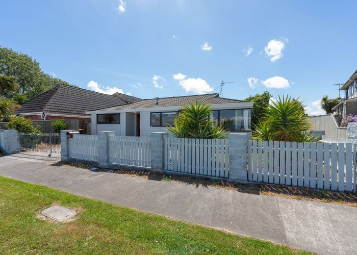  at 130 Fairs Road, Milson, Palmerston North