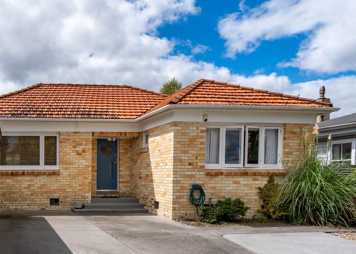  at 210 Nixon Street, Hamilton East, Hamilton, Waikato