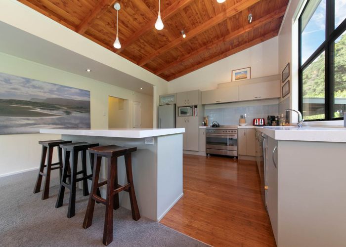  at 8 North Way, Titirangi, Auckland