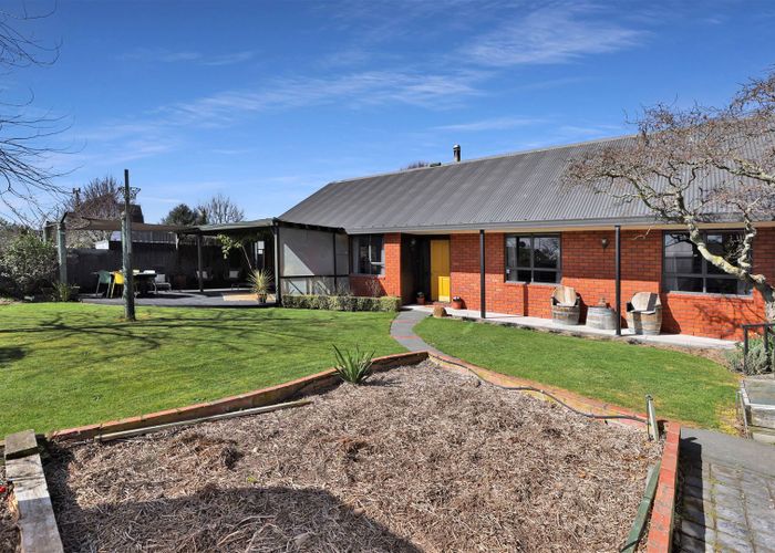  at 10 Nixon Street, Tinwald, Ashburton
