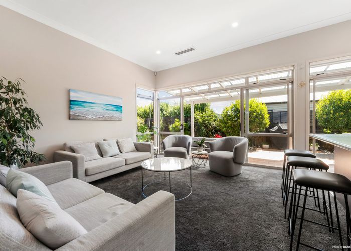  at 10 Heaphy Street, Blockhouse Bay, Auckland