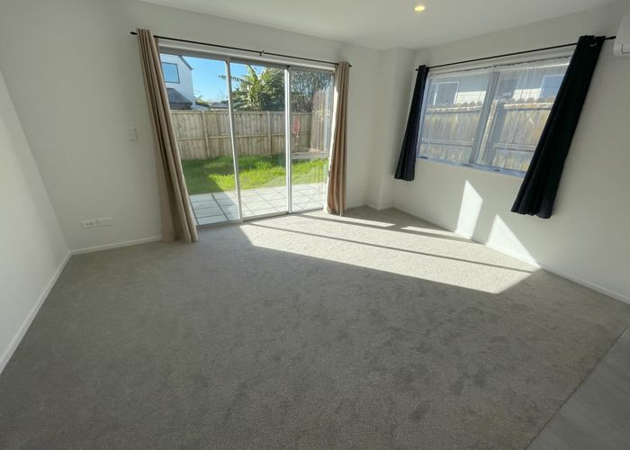  at 47d Riverton Drive, Randwick Park, Manukau City, Auckland