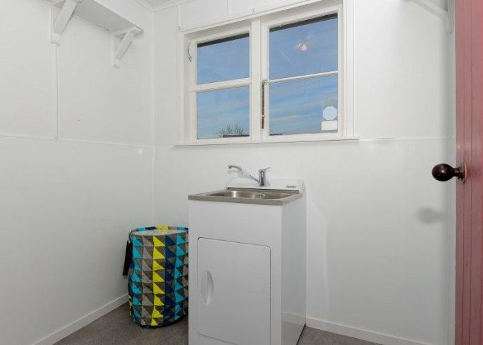  at 5 Clarkin Road, Fairfield, Hamilton