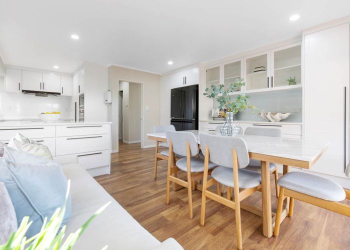  at 13 Oakridge Way, Northpark, Manukau City, Auckland