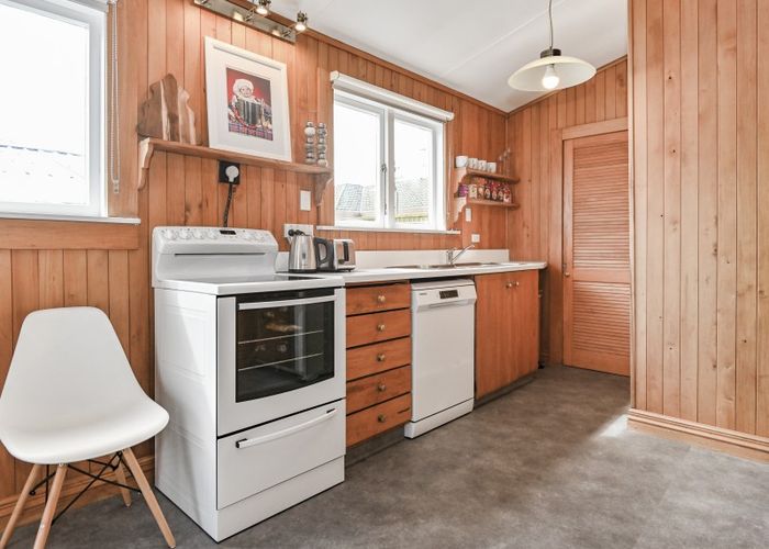  at 1/625 Frederick Street West, Mahora, Hastings