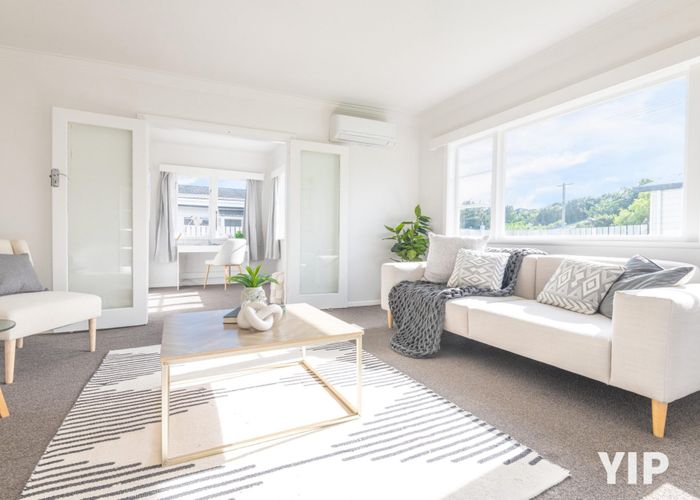  at 33 Findlay Street, Tawa, Wellington