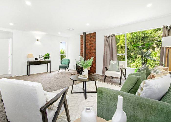  at 18 Westhaven Drive, Tawa, Wellington
