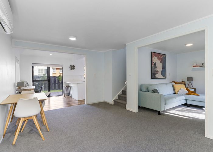  at 1/16A Sunnynook Road, Sunnynook, Auckland
