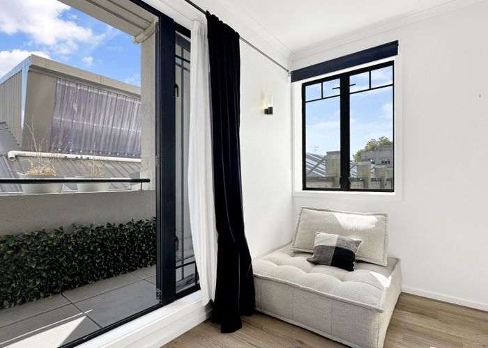  at AC/8 Farnham Street, Parnell, Auckland