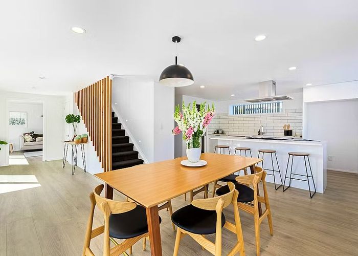  at 6 Alston Avenue, Kelston, Waitakere City, Auckland