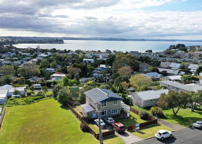  at 52 Tiri road, Manly, Whangaparaoa