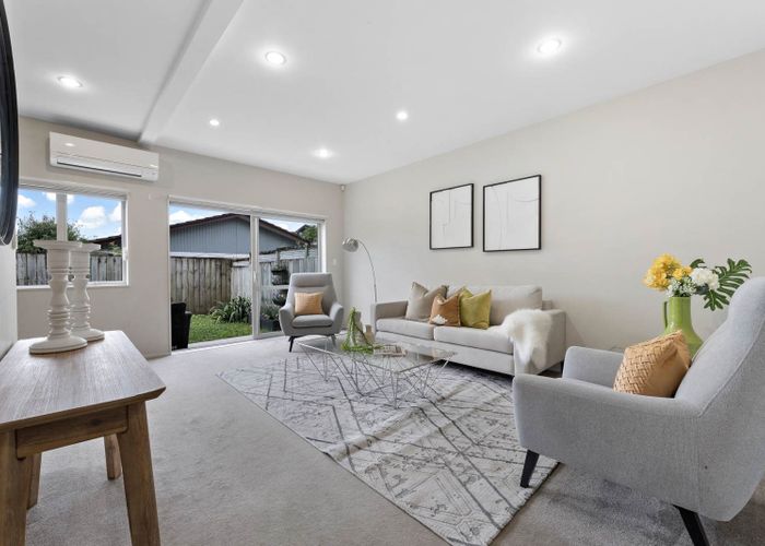  at 12/45a Swanson Road, Henderson, Waitakere City, Auckland