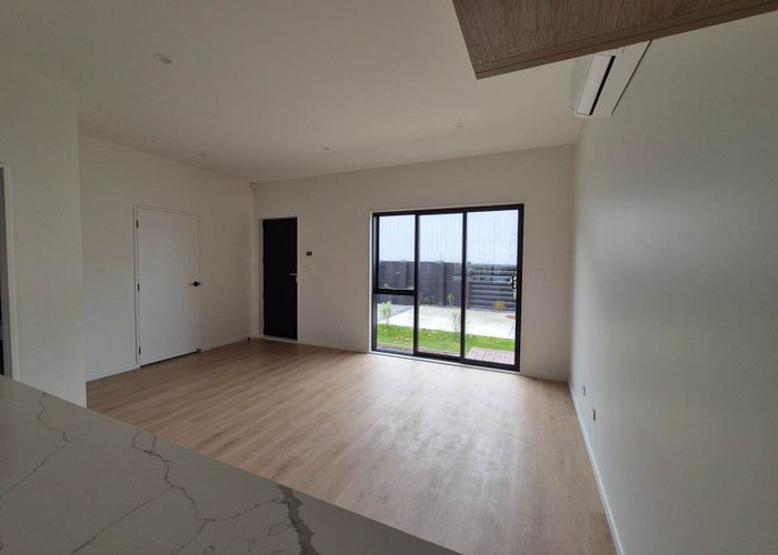  at 88C Sunnynook Road, Sunnynook, North Shore City, Auckland