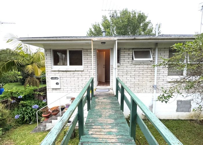  at 8B Heather Pl--Viewing--On Sat 26th July at 2:30-2:50pm, Sunnynook, North Shore City, Auckland