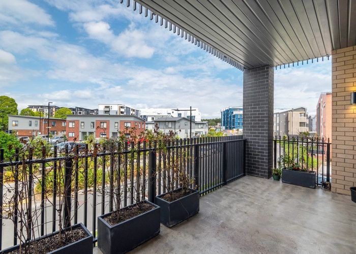  at 102/38C Fraser Avenue, Northcote, Auckland