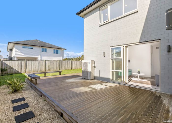  at 15 Nightingale Road, Flat Bush, Auckland